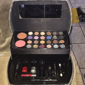 Super sparkly makeup/beauty kit!